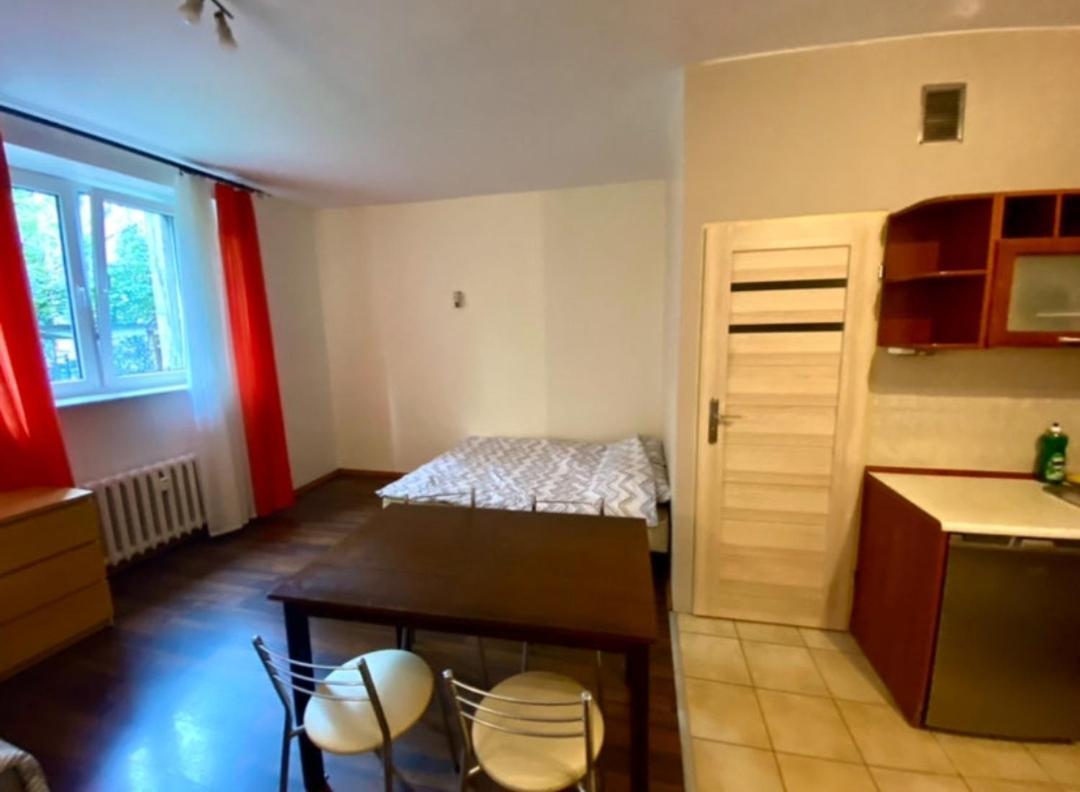 Apartment With Garden In Old Town Cracovie Extérieur photo